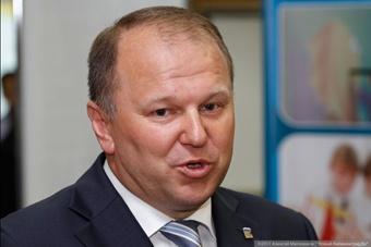 Цуканов не стал «выражать озабоченность» из-за исчезновения брусчатки с улиц  