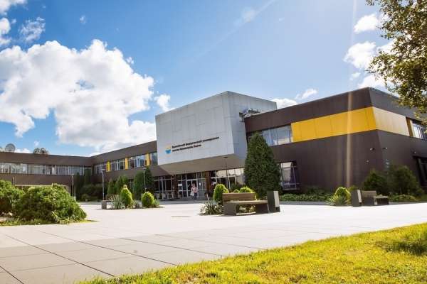 Получи высшее образование в одном из лучших университетов России