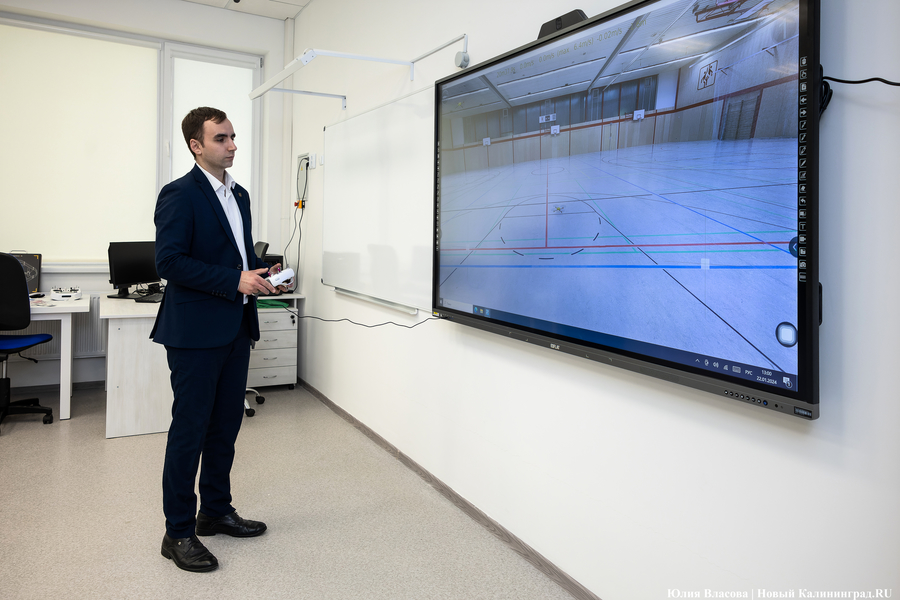 От дрона до 3D-принтера: в Калининграде открылась «школа для школы» на Каштановой аллее (фото)