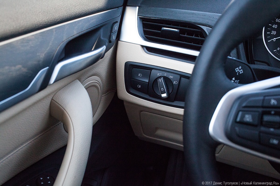 Время первых: тест-драйв компакт-кроссовера BMW X1