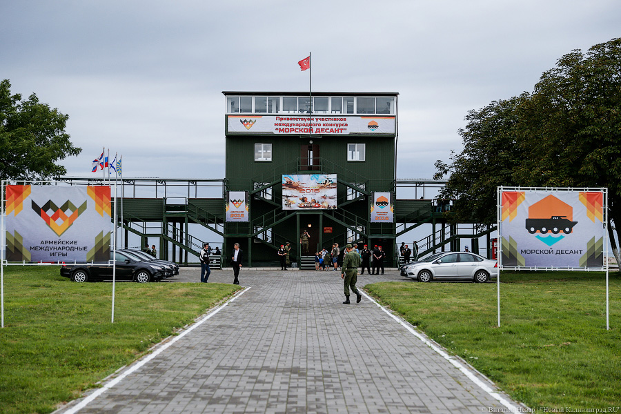 Море стрельб: как команды пяти стран в «Гонке преследования» соревновались