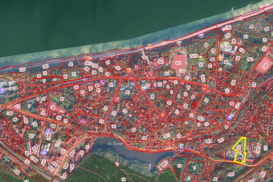 Предназначенная под застройку территория (выделена желтым цветом). Скриншот публичной кадастровой карты