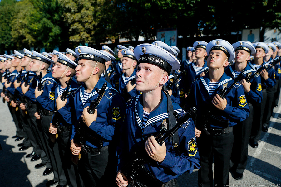 Клятвы верности: курсанты БВМИ приняли присягу