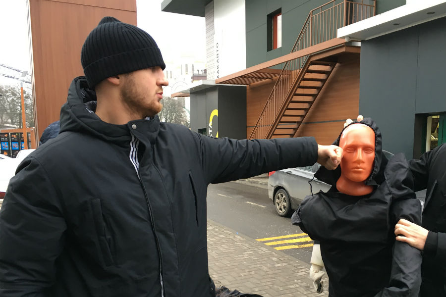 Суд оправдал боксера, от рук которого погиб посетитель «Макдоналдса»