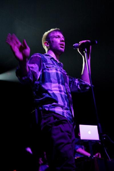 «Дорнадо»: фоторепортаж с концерта Ивана Дорна в Калининграде