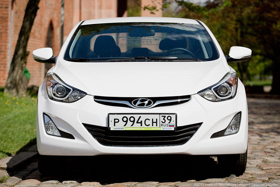 Автомобиль для яркой жизни: тест-драйв Hyundai Elantra