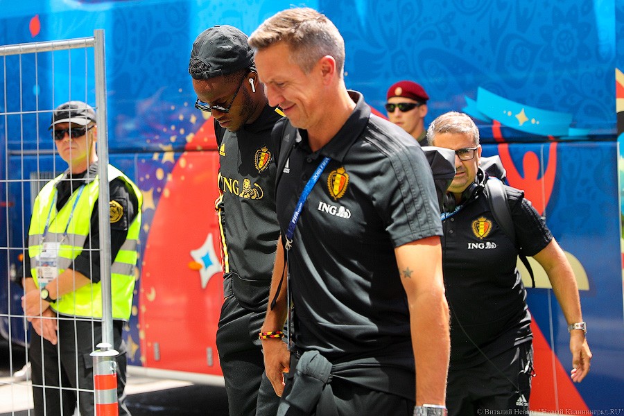 Компани, де Брёйне, Феллайни и тот самый Анри: сборная Бельгии в городе (фото)