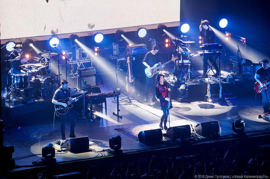 Спасибоспасибоспасибо!: как прошел концерт Земфиры в Калининграде (фото)