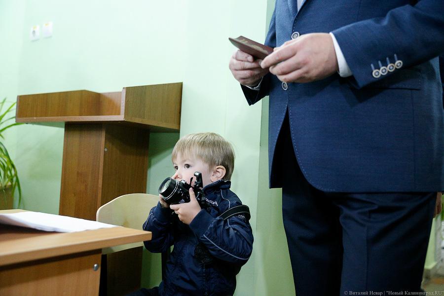 Без бутербродов и ажиотажа: как прошёл день выборов в штабах кандидатов