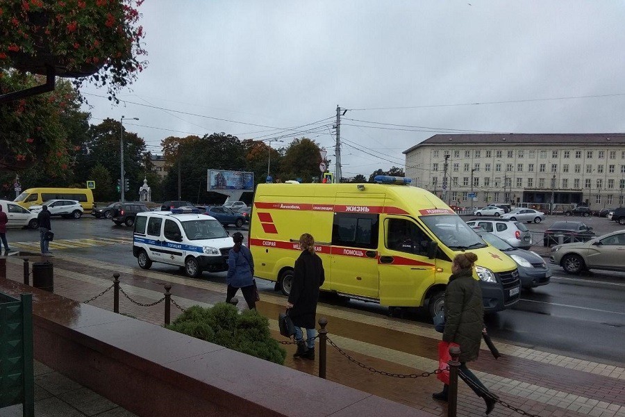 В центре Калининграда женщина попыталась покончить с собой (фото)