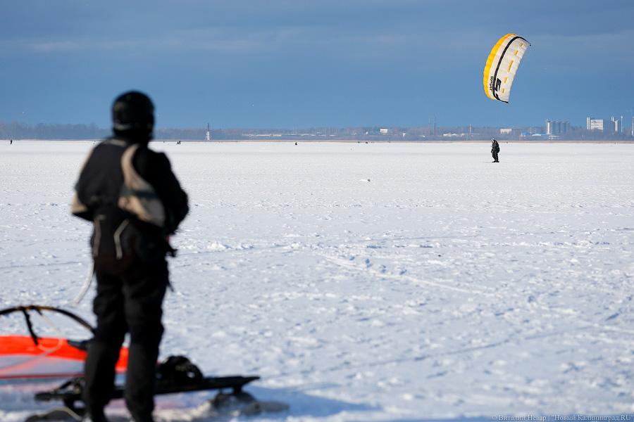 В погоне за ветром: как прошел зимний чемпионат по парусным видам спорта