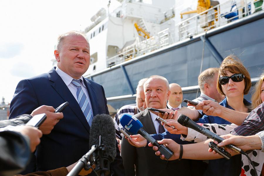 В ожидании стабильности: как ВРИО губернатора прислушивался к судостроению