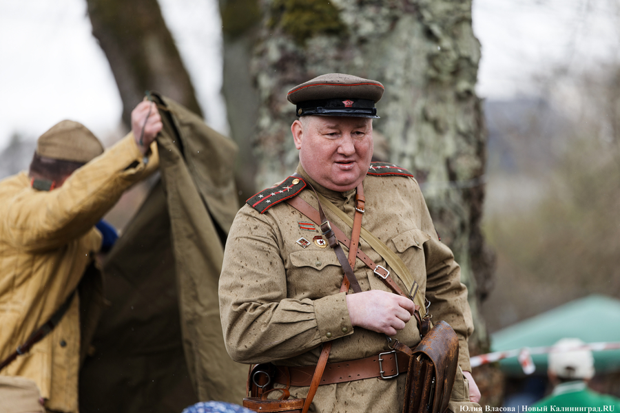 Двойной штурм: фоторепортаж с реконструкции взятия форта № 5 (фото)