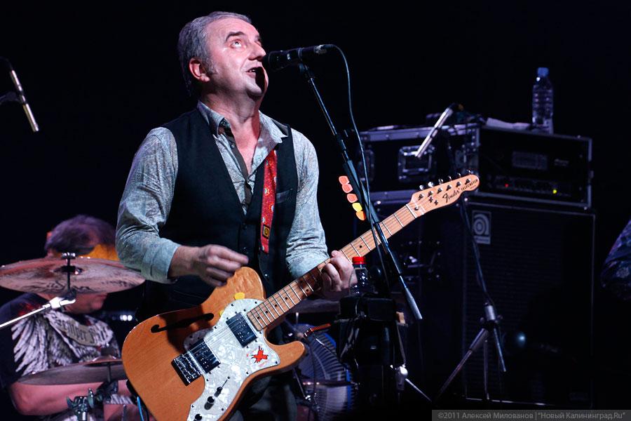 "Уральские аксакалы": фоторепортаж с концерта группы "Чайф"