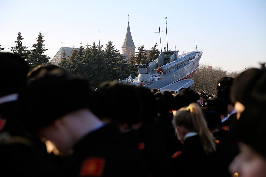 «Родина помнит»: в Калининграде открылся памятник морякам-балтийцам
