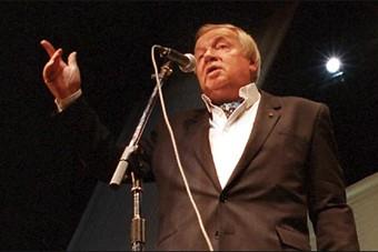 Скончался поэт Андрей Вознесенский 