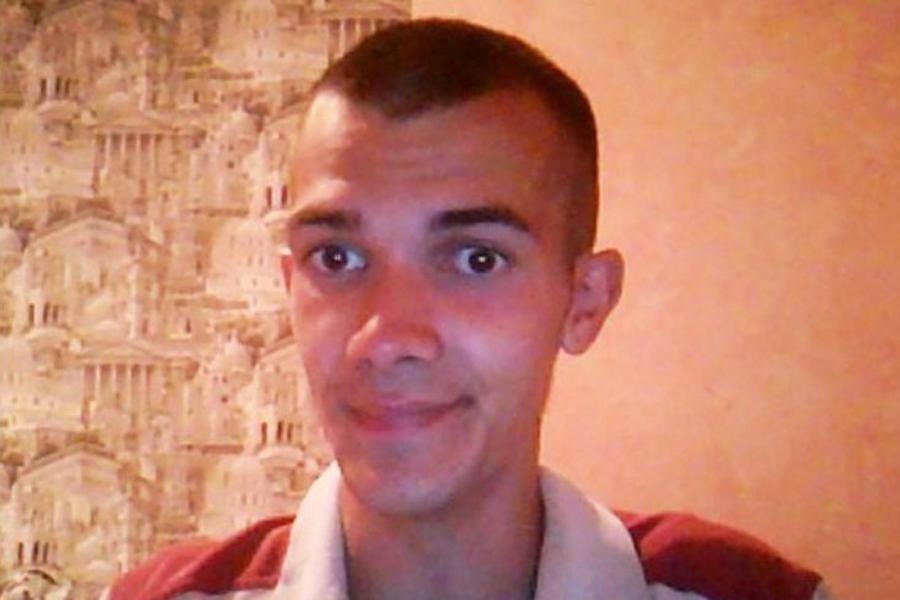 «Могут находиться вместе»: полиция ищет 21-летнего парня и его 13-летнюю подругу (фото)