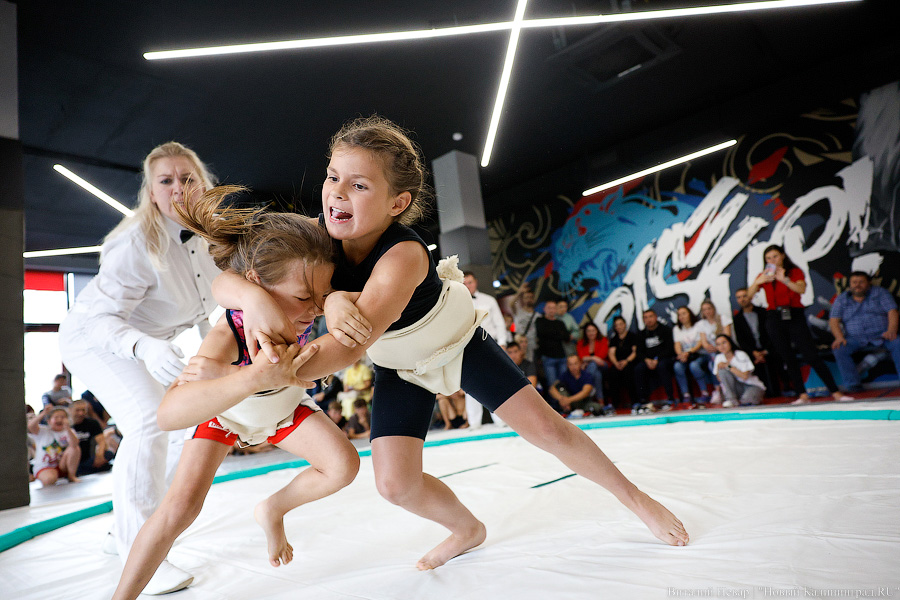 16 июля: первый чемпионат и первенство области по сумо. 