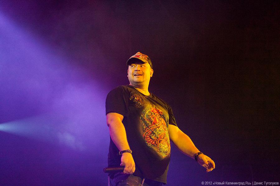 «Вспомнить все»: фоторепортаж с концерта группы «Руки вверх»