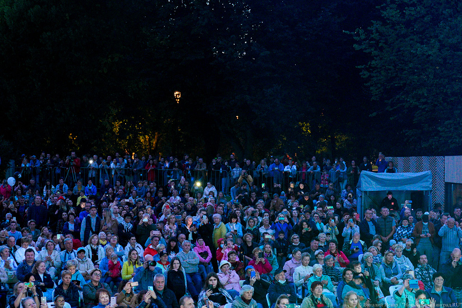 Алиханов вместо Сантаны: как прошла презентация новых дат «Калининград Сити Джаза»