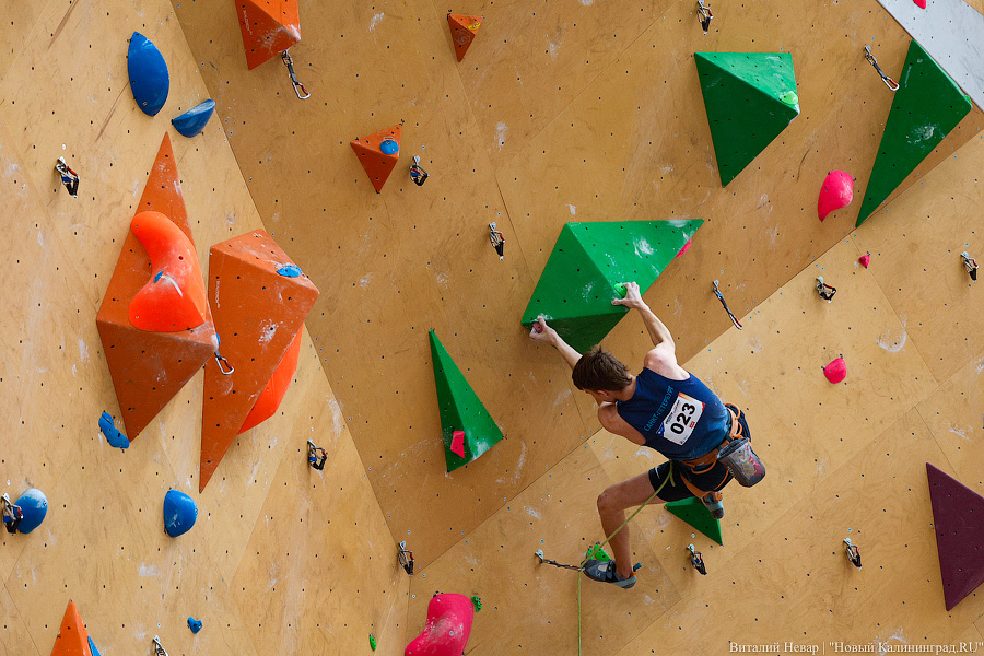 Свои вершины: как в Калининграде соревнуются в самом молодом олимпийском виде спорта (фото)