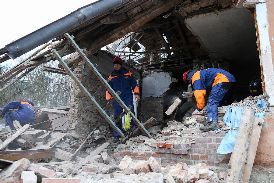 Остались руины: в Ладушкине произошел мощный взрыв в жилом доме (фото)