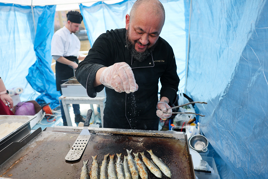 Селедка под сакурой: как прошел самый известный в России калининградский праздник (фото)