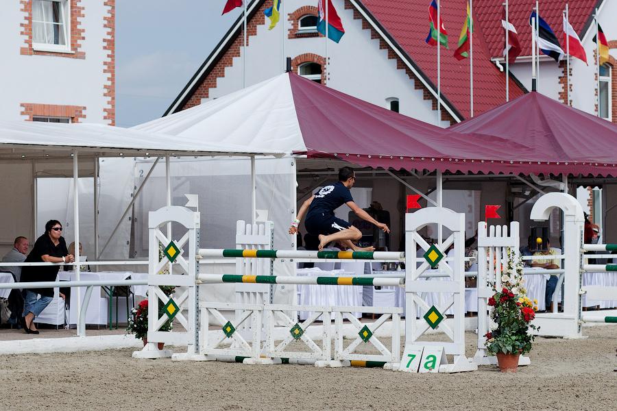 «Шляпки, лошади, конкур»: фоторепортаж «Нового Калининграда.Ru»