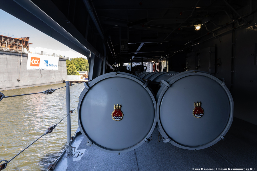 «Меч» для Индии: в Калининграде передали индийским ВМС фрегат с завода «Янтарь» (фото)