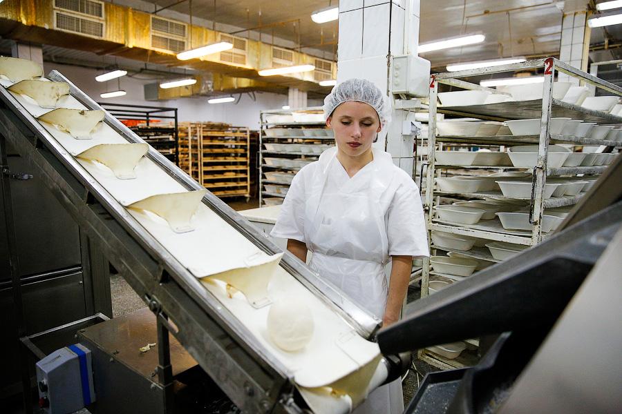 Без паники и спасибо Путину: что думают производители хлеба и консервов о продовольственном эмбарго
