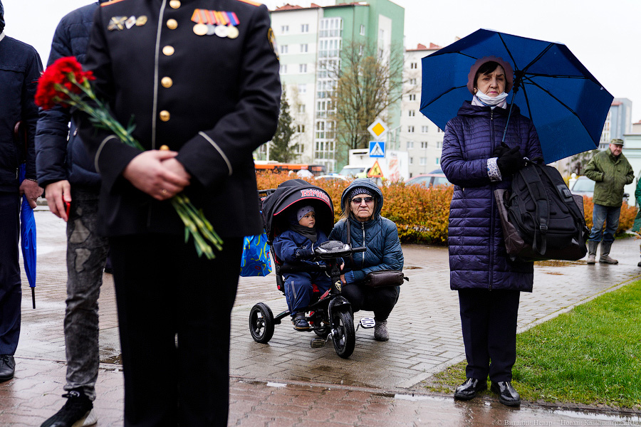 В Чкаловске перезахоронили останки советских воинов: фоторепортаж «Нового Калининграда»