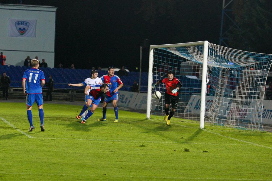 Нули на табло: «Балтика» и «Енисей» сыграли в безголевую ничью (фото)