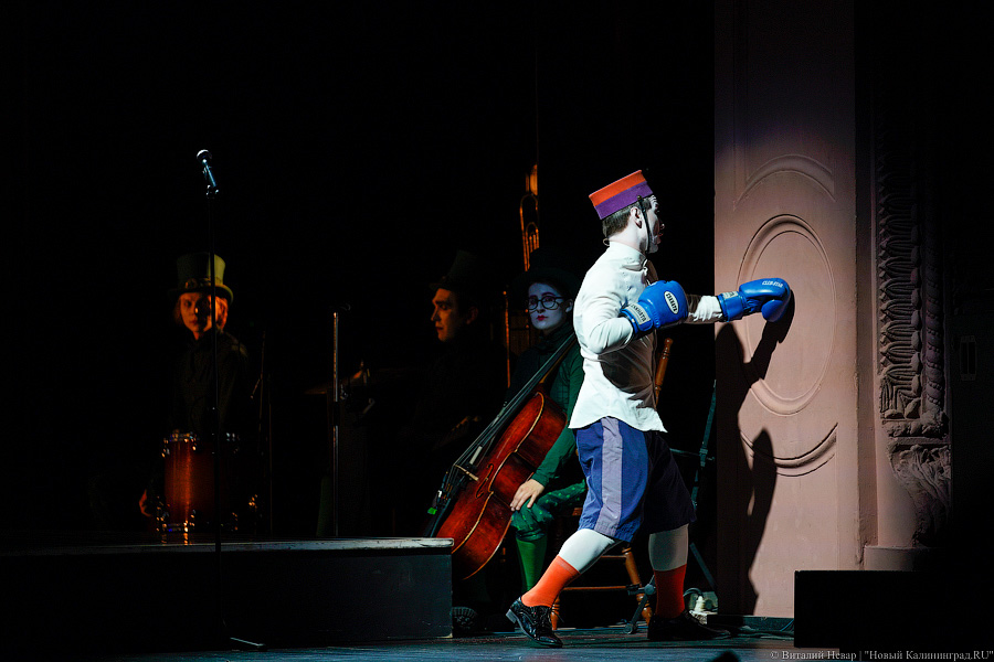 Необъяснимая жестокость бытия: как прошло открытие XVII фестиваля «Балтийские сезоны» (фото)