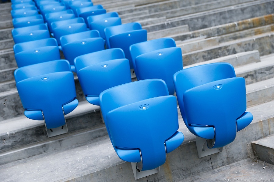 Тонкая настройка: ФИФА проинспектировала строящийся стадион в Калининграде