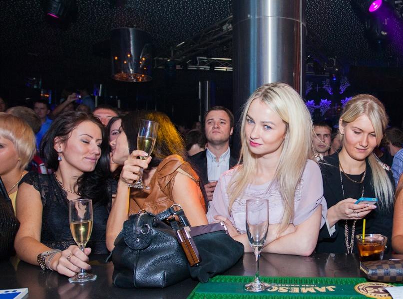 «Пока хавает пипл»: фоторепортаж с концерта Богдана Титомира