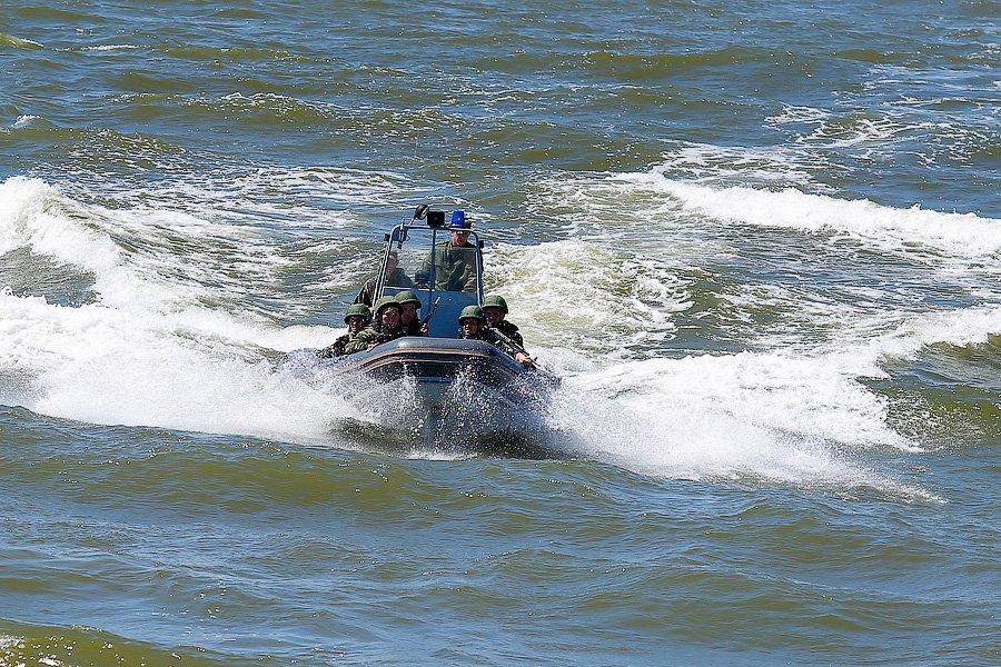 Три стихии: во время учений под Калининградом объединили силы флот, десант и авиация  