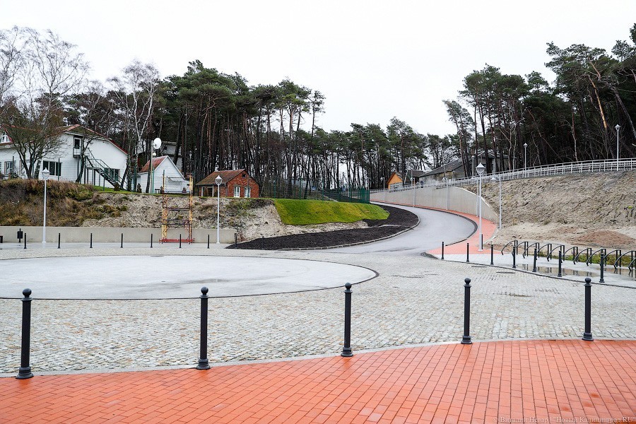 «В ожидании 70 метров»: как ведутся работы по расширению пляжа в Светлогорске