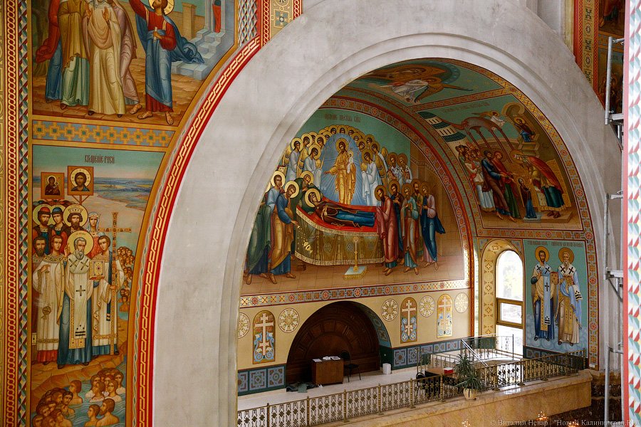 «Есть ощущение стресса и аврала»: иконописец о росписи Кафедрального собора