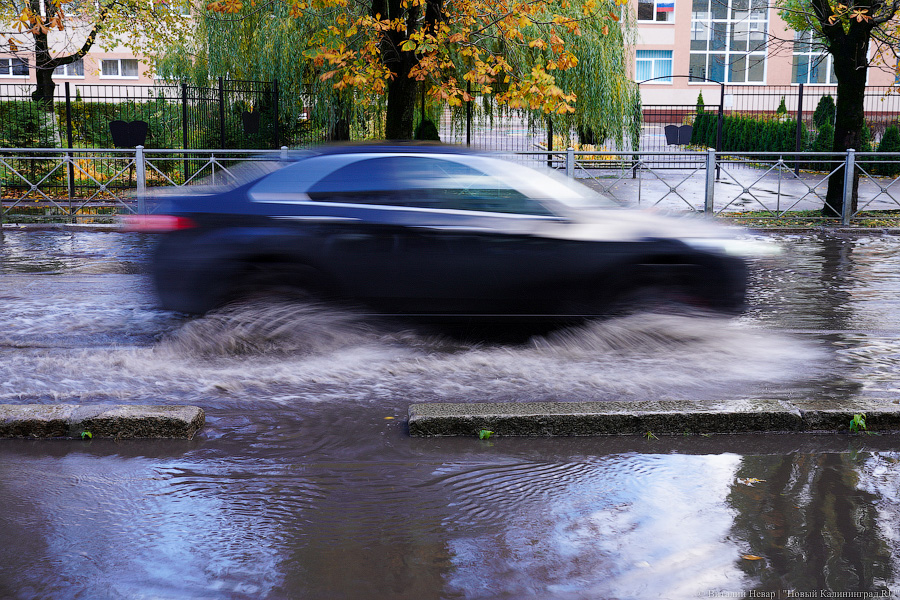 Другой берег улицы: Калининград затопило после шторма (да, опять)
