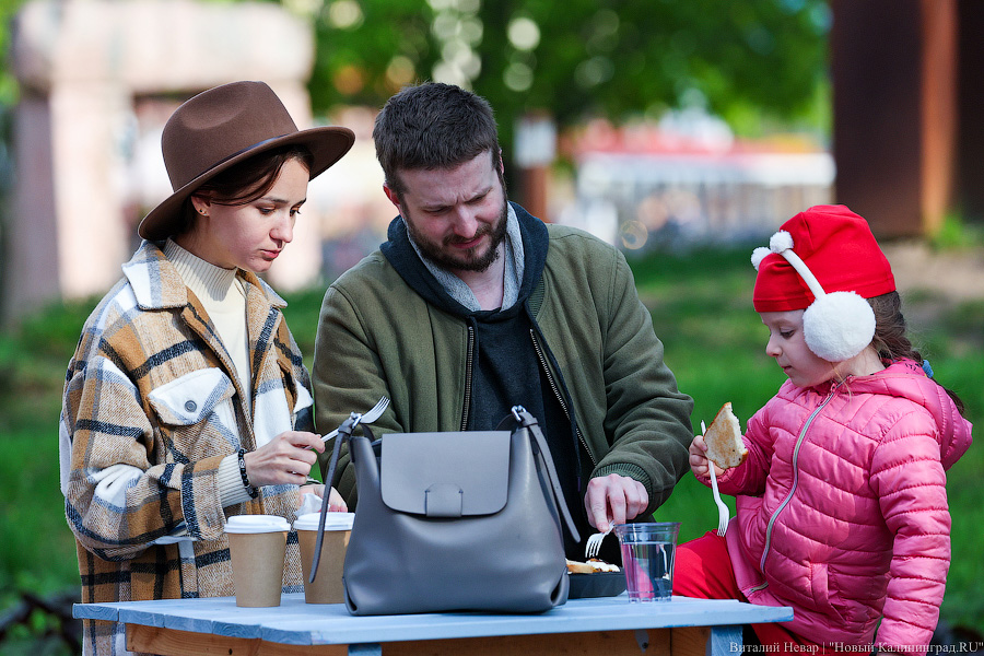 Шашлычок под медлячок: на острове Канта стартовала «Неделя еды и музыки» (фото)