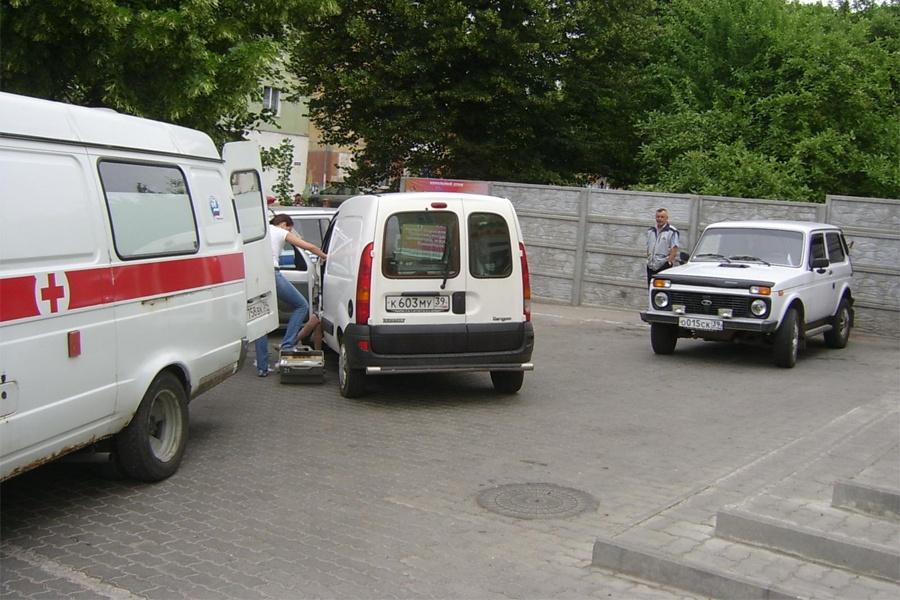 В Калининграде автомобиль при маневре сбил 84-летнюю пенсионерку (+фото)