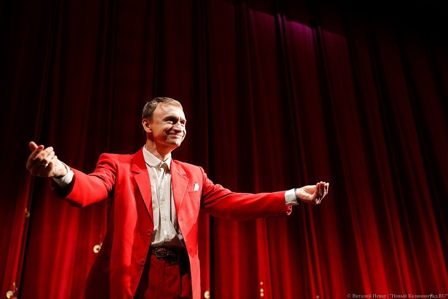 Гришковец по кругу: как прошла калининградская Музейная ночь