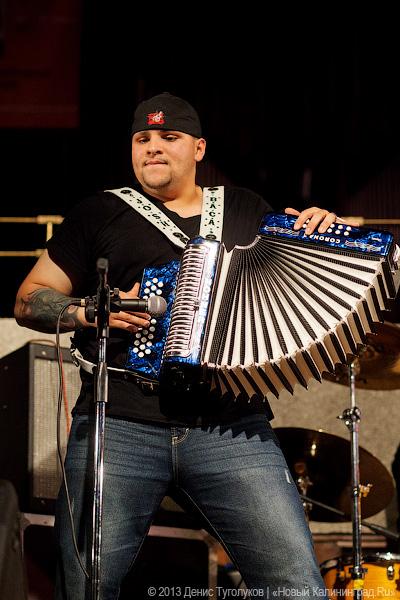 Техасские маньяки: в Калининграде выступили обладатели Грэмми Los Texmaniacs