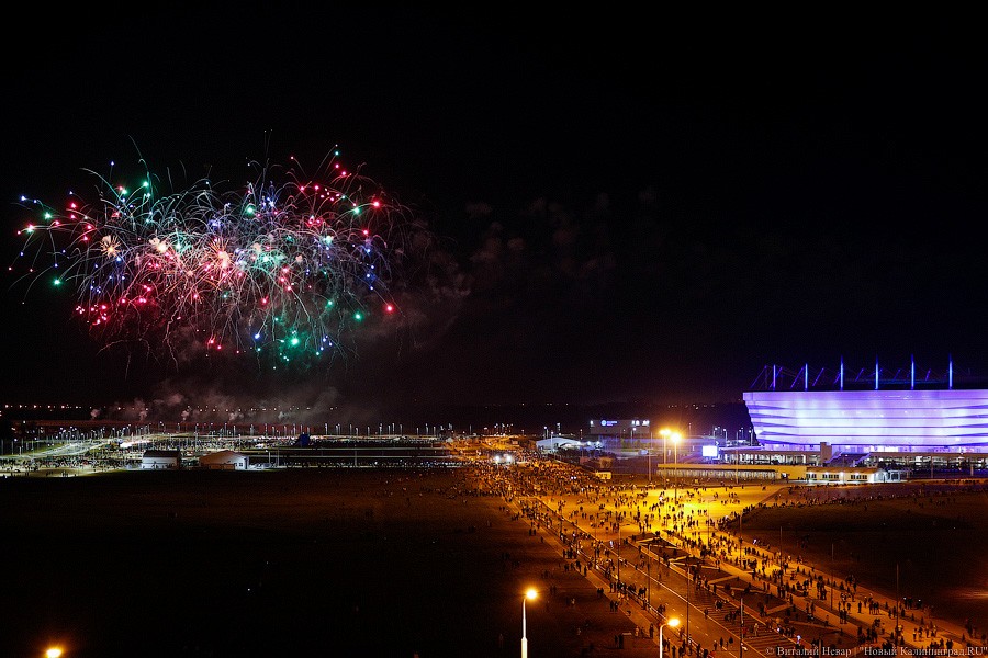 Прежние проблемы на новом месте: в Калининграде начался чемпионат фейерверков