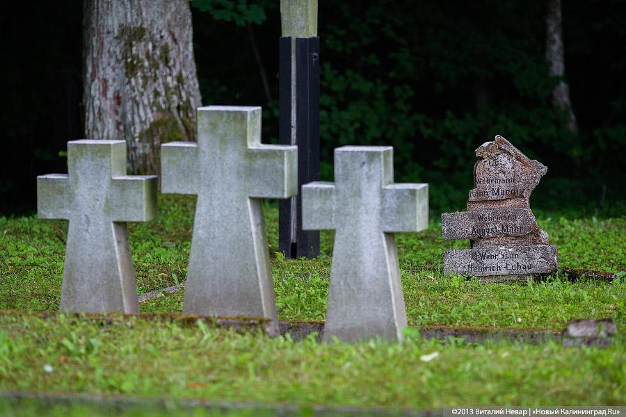 По следам Первой мировой: сельские могилы наступают на мемориалы