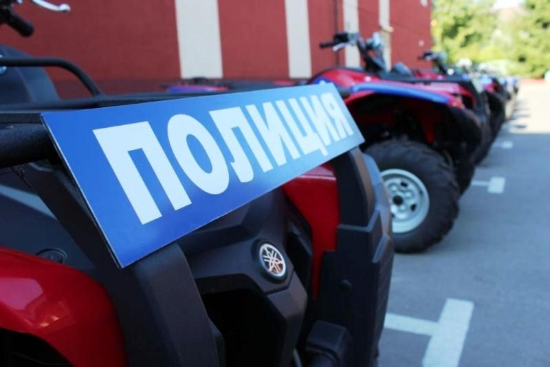 Мартынов и Цуканов прокатились на квадроциклах для ловли лихачей на пляжах (фото)