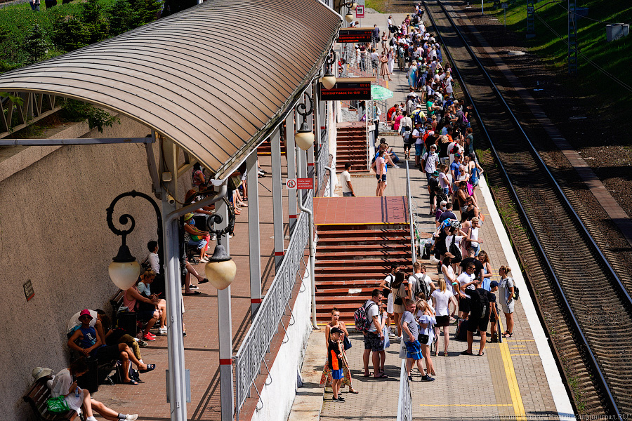 Власти хотели ограничить пассажиропоток к морю. Но этого, кажется, никто не заметил (фото)