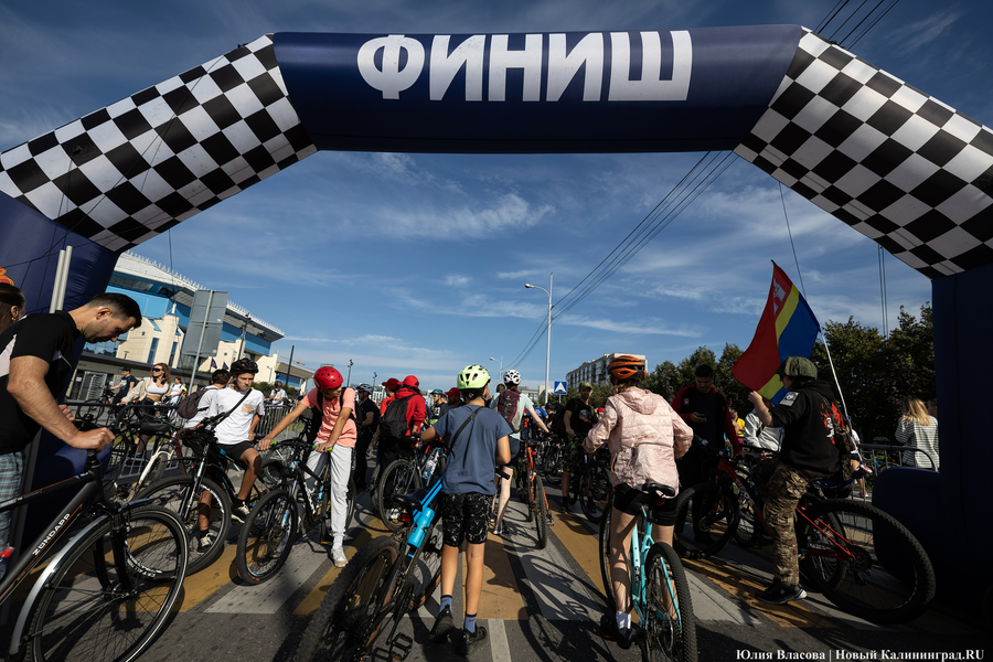 До моря на двух колёсах: в Калининграде проходит велопробег «Тур-де-Кранц» (фото)