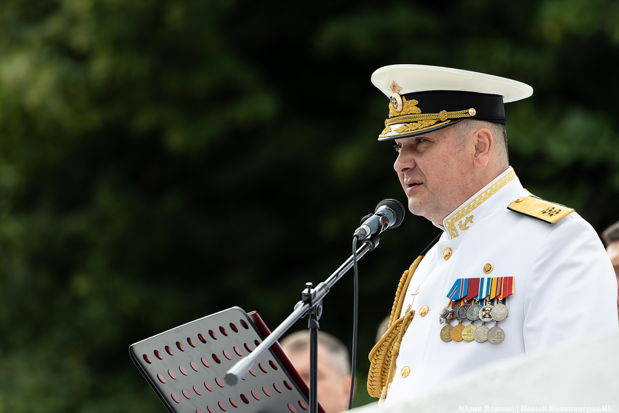 День ВМФ в Балтийске: как прошел парад кораблей Балтфлота (фото)
