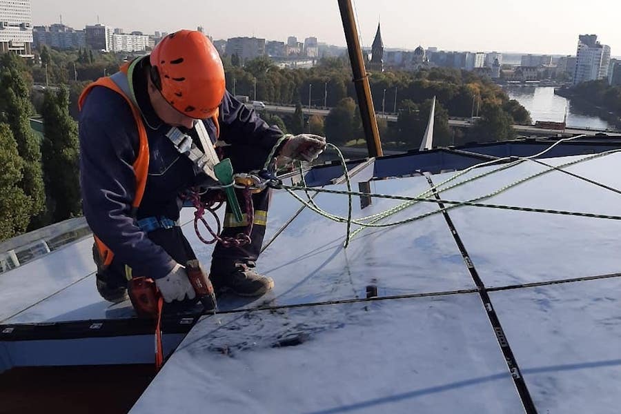 Установлены новые сроки завершения шарообразного здания Музея Мирового океана